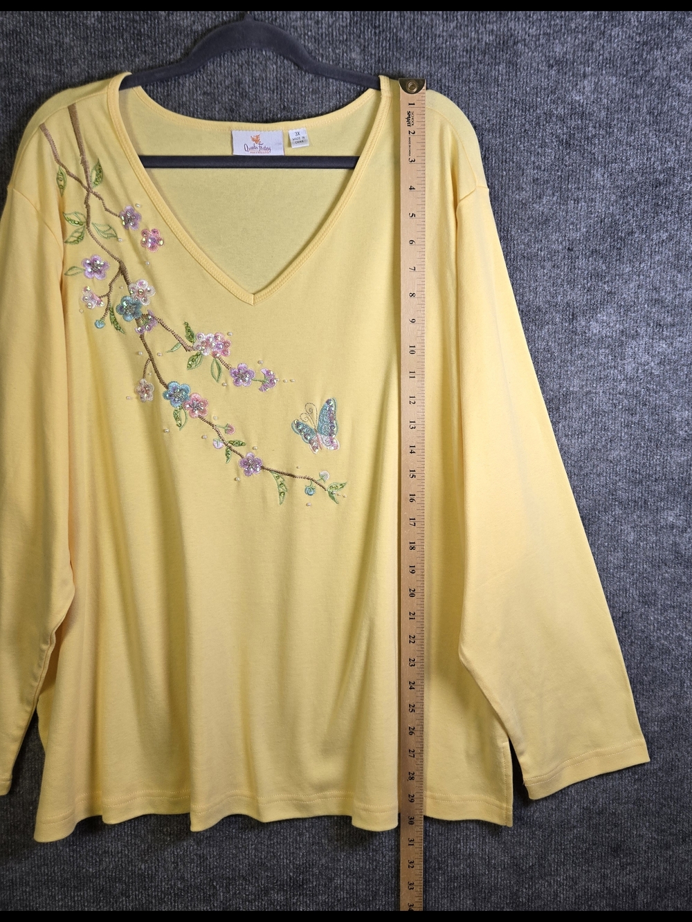 Quacker Factory Top Womens 3X Yellow Embroidered Flowers Knit V Neck Butterfly - Picture 6 of 10